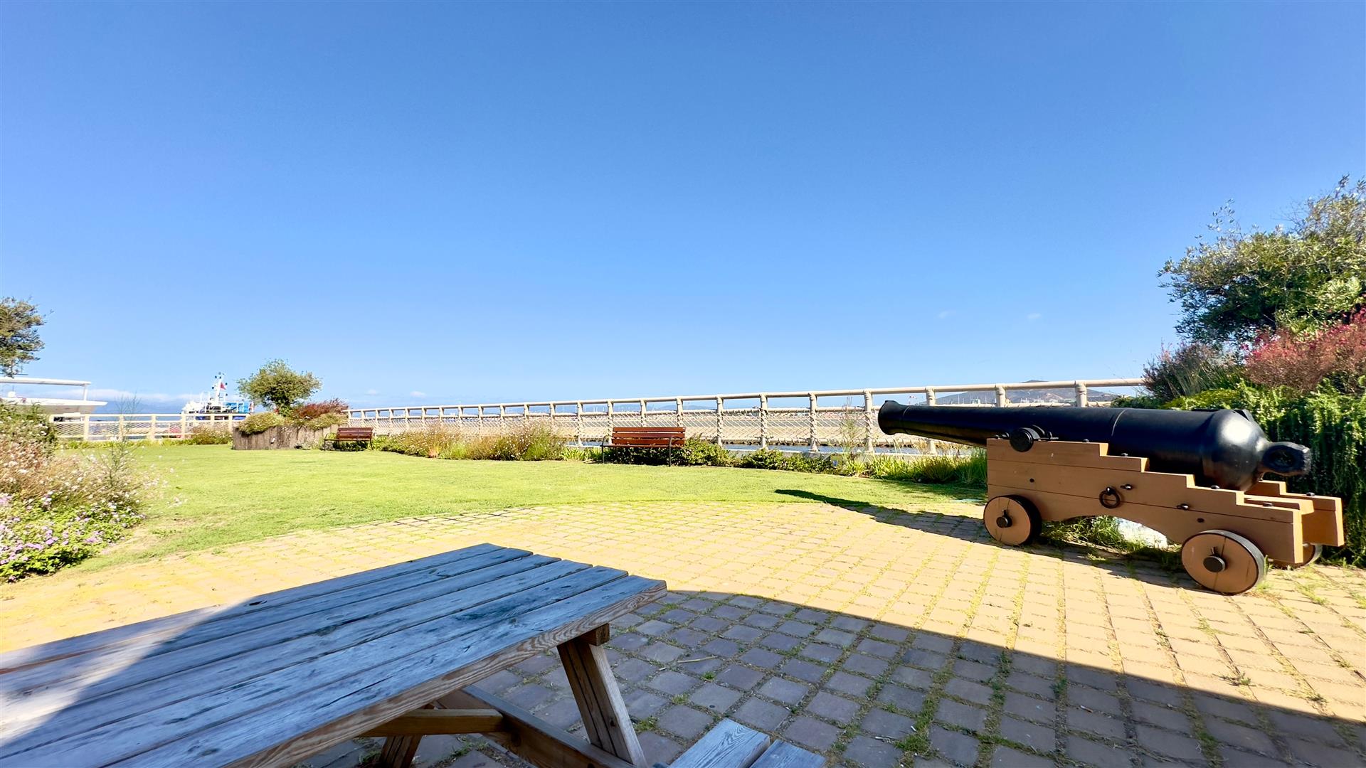 Image of Apartment - 1 Bedrooms - 1 Bathrooms for Rental in Marina Club-Gibraltar, Image 5